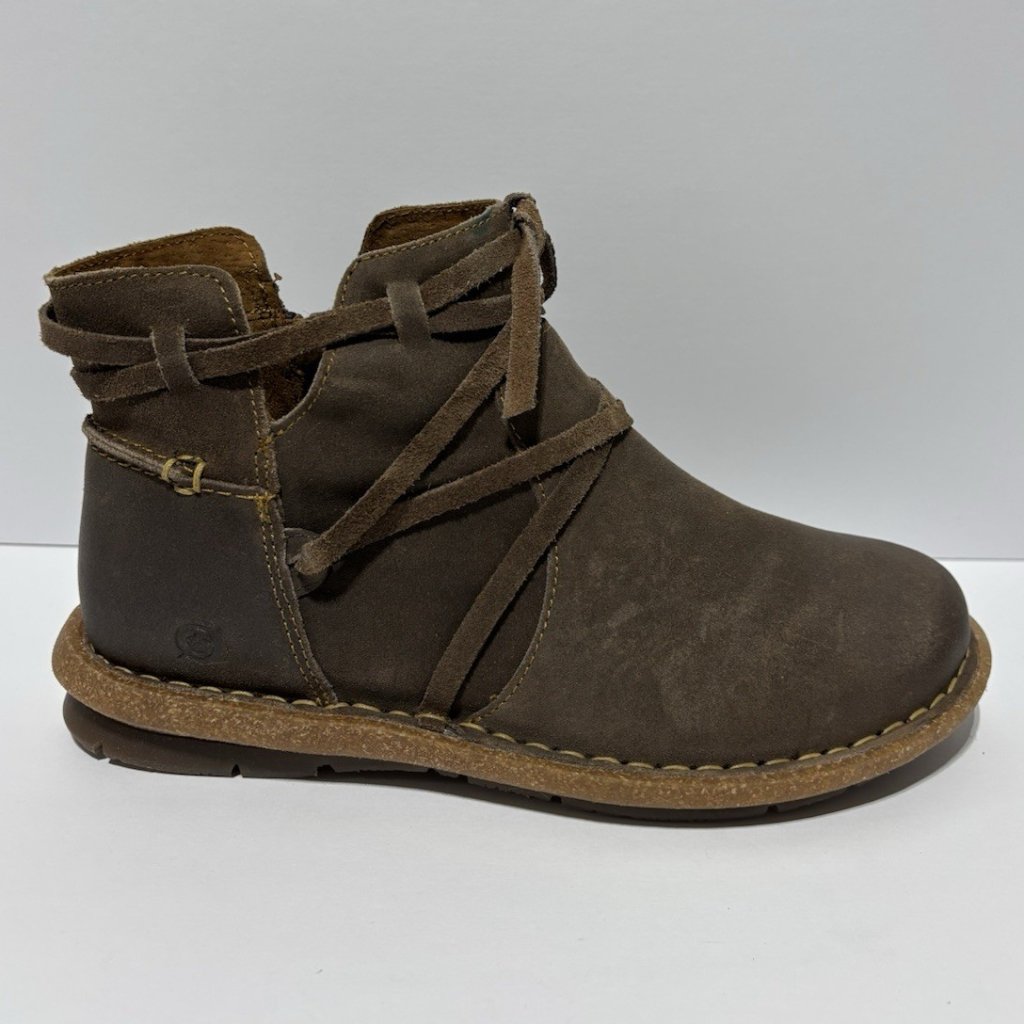 Born Women’s Tarkiln Grey/Brown Leather Ankle Boots, Size 8 M